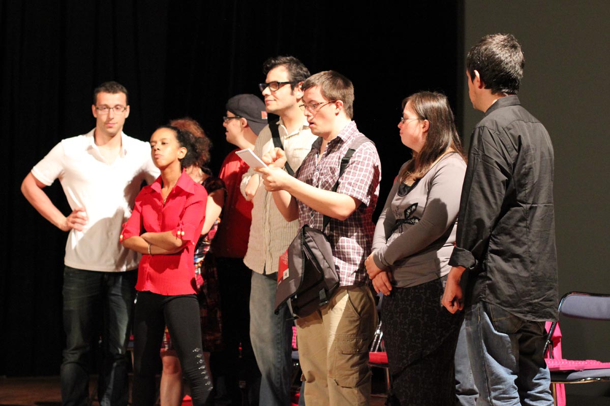 insolite fabriq piece travail handicap